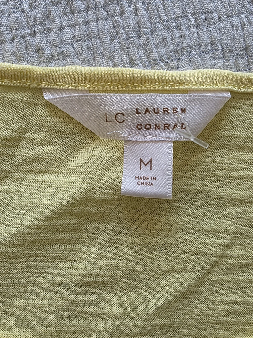 Lauren Conrad Yellow Cotton Eyelet Ruffle Short Sleeve Top Summer Cottagecore - Picture 3 of 5